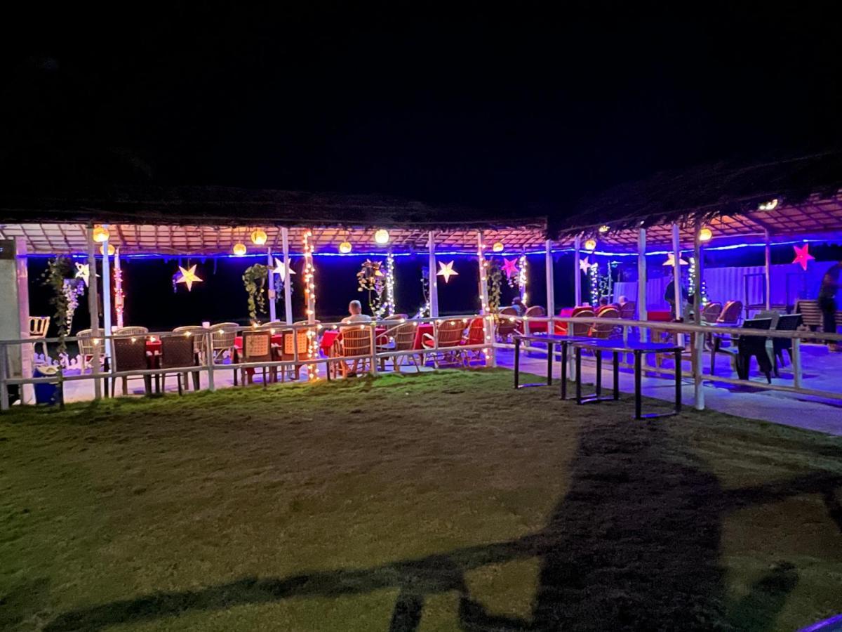 Happy Shack Beach And Wooden Huts Colva Bagian luar foto